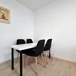 Classy - - Chylońska * Gdynia
